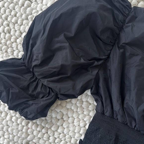 Topshop Black Puff Sleeve Blouse - Picture 4 of 4